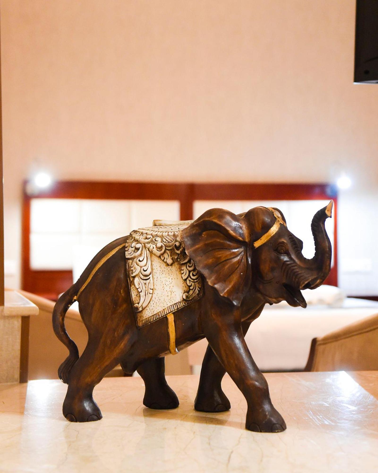 Kraveli Hotel Tbilisi Ngoại thất bức ảnh